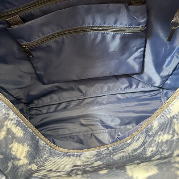 Columbia Blue Tie Dye Travel Zip Up Tote Bag - Picture 2 of 4